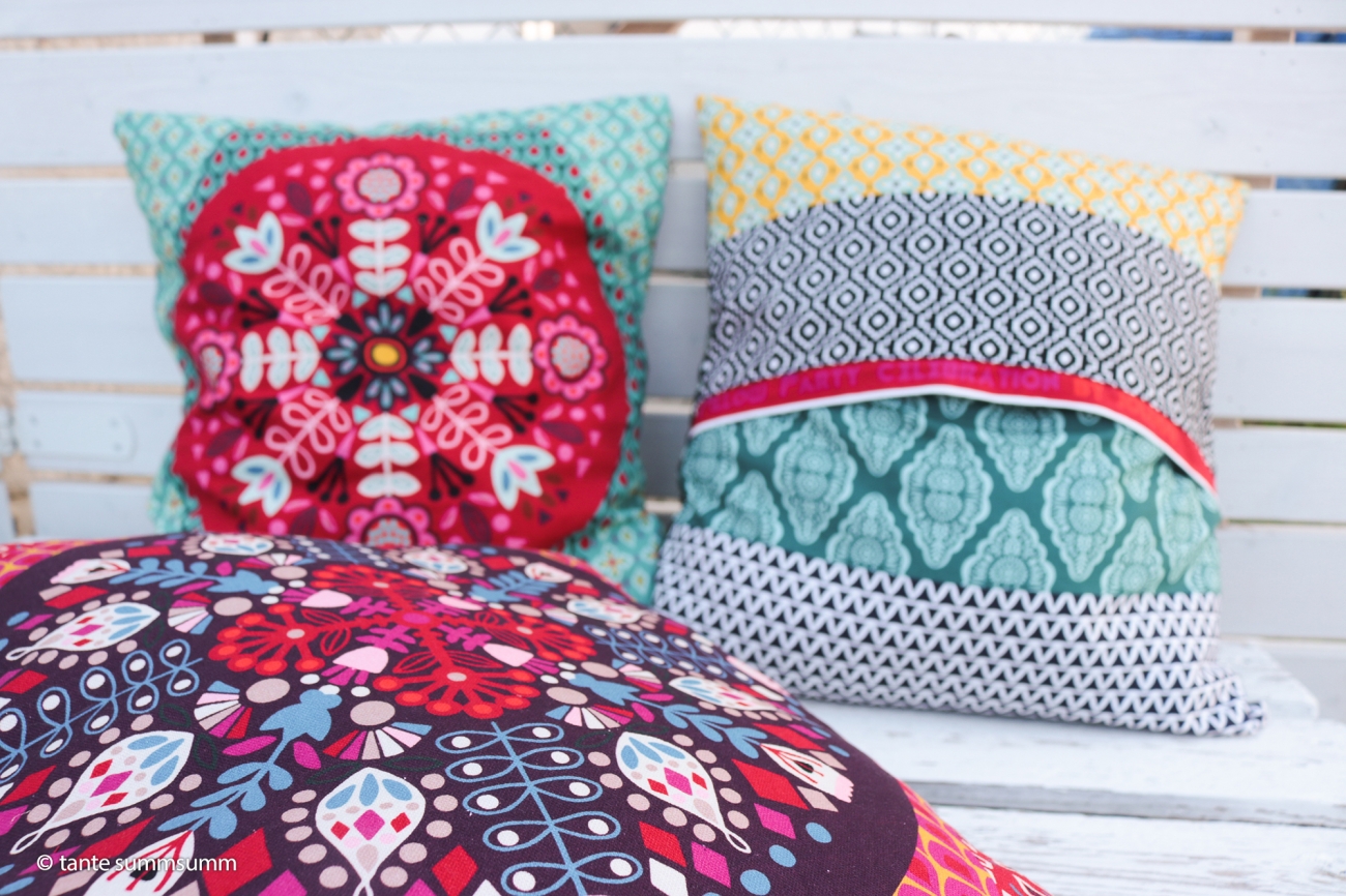 Canvas Swafing -  Pillow Party 2023 - Bunt/Schwarz - by Jolijou - Panel